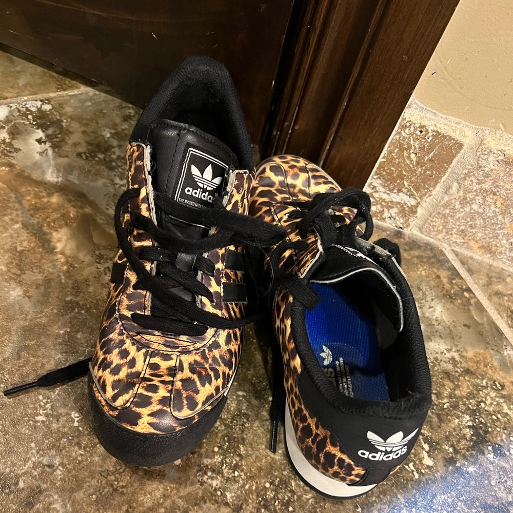 Leopard Adidas